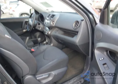 2010 Toyota Rav4 Sport z USA, uszkodzony, nr VIN 2T3WF4DV0AW022339